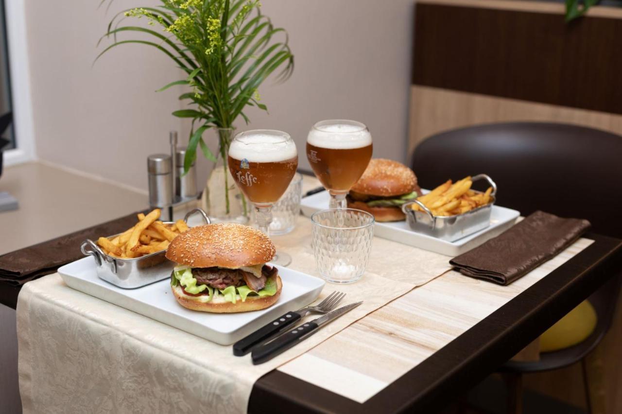 Logis-Hotel & Restaurant Le Carnot Bolbec Zewnętrze zdjęcie