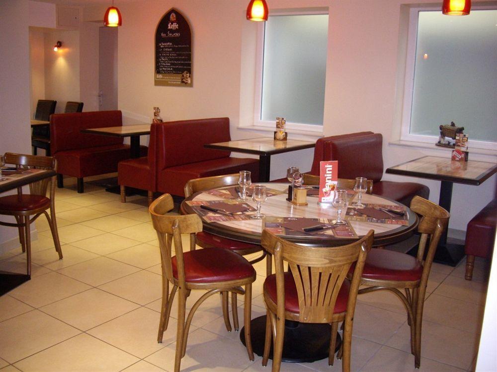 Logis-Hotel & Restaurant Le Carnot Bolbec Zewnętrze zdjęcie